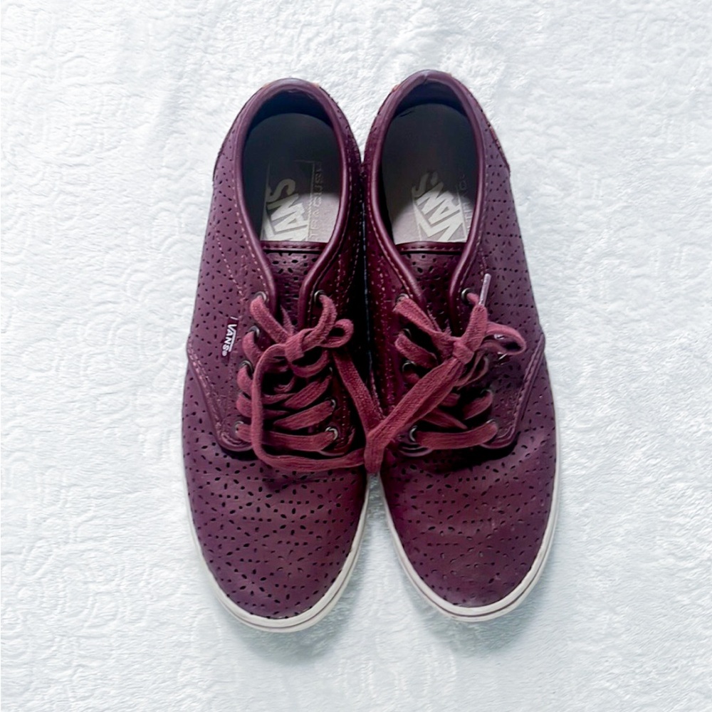 Vans Vegan Leather Eyelet Lace Design Maroon Sneakers